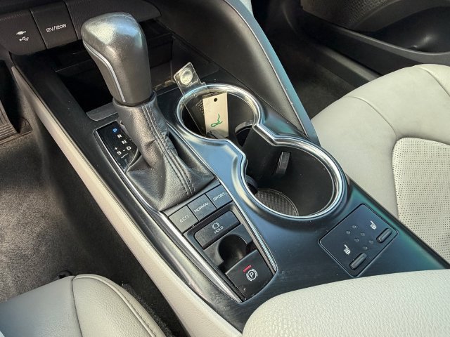 Used 2019 Toyota Camry XSE w/ Driver Assist Package FWD image 21
