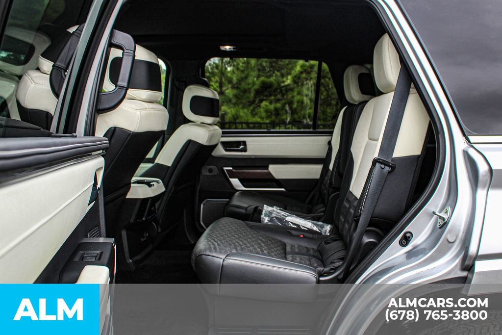 Used 2024 Toyota Sequoia Capstone image 18