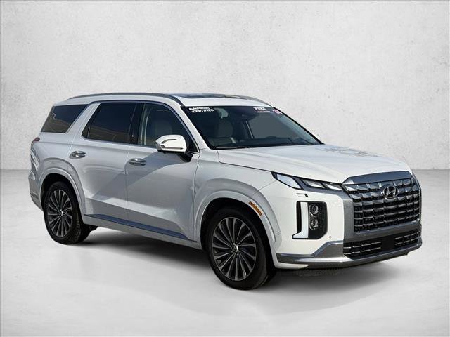 Used 2024 Hyundai Palisade Calligraphy image 3