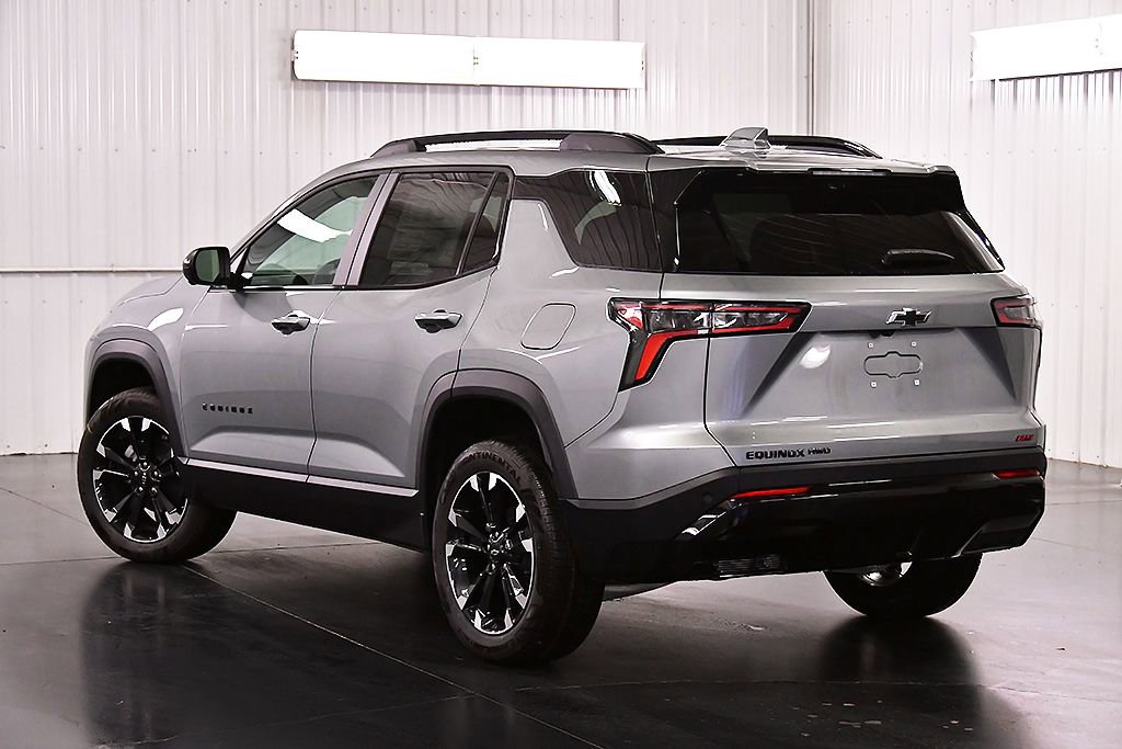 New 2026 Chevrolet Equinox RS w/ Safety and Technology Package image 5