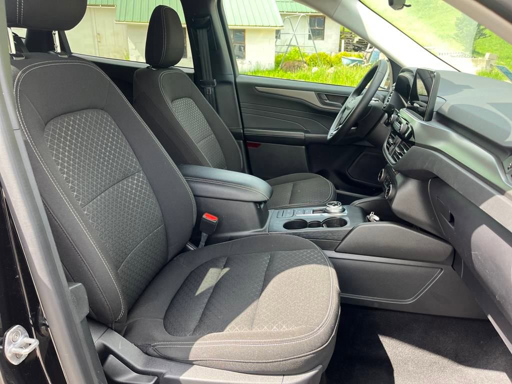 Used 2024 Ford Escape Active image 34