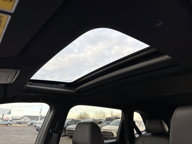 Used 2024 Honda CR-V Sport Touring image 16