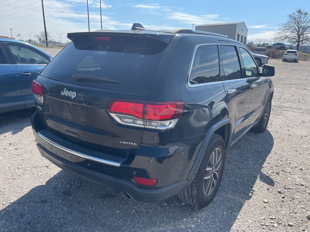 Used 2020 Jeep Grand Cherokee Limited w/ Luxury Group II image 3