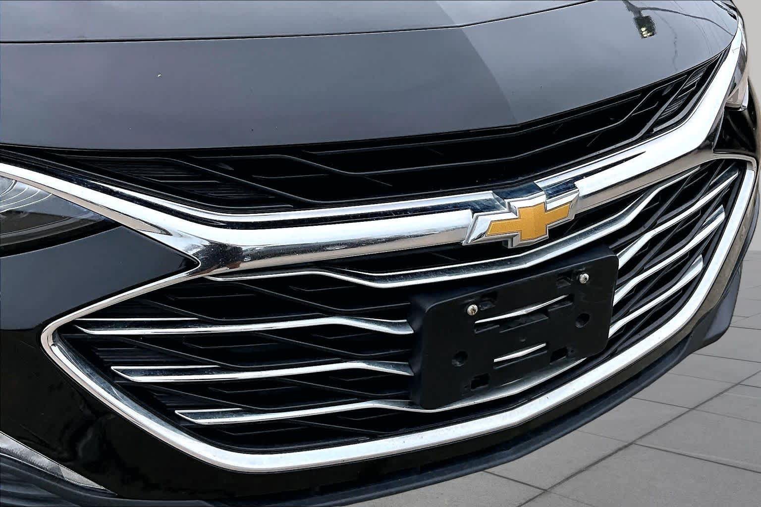 Used 2020 Chevrolet Malibu LT FWD image 29
