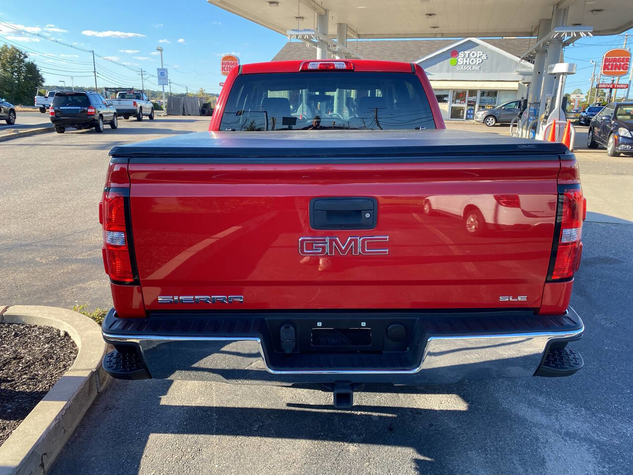 Used 2015 GMC Sierra 1500 SLE w/ SLE Value Package image 4