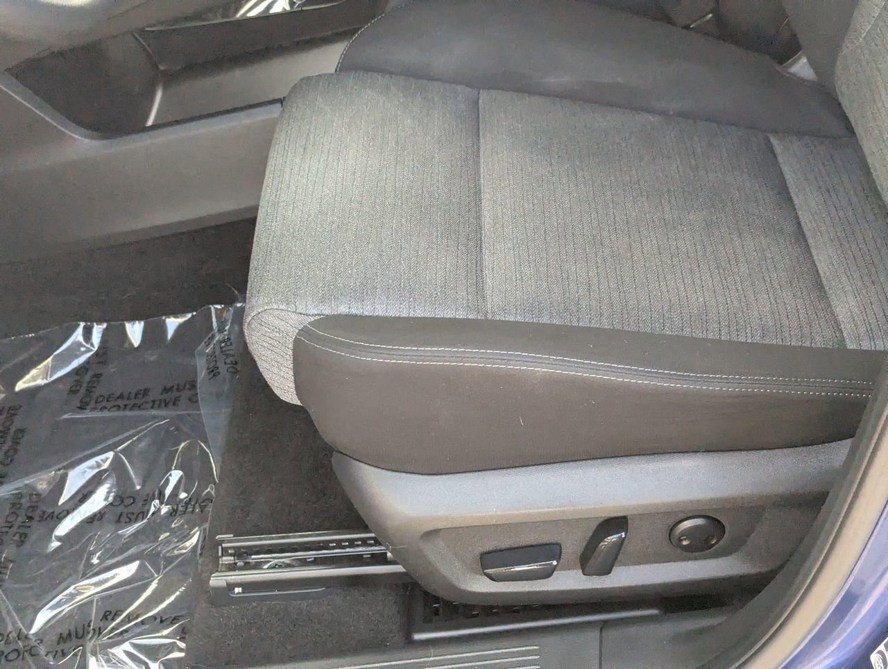 Certified 2023 Nissan Rogue SV image 15