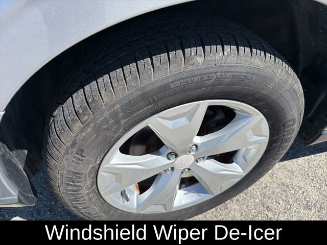 Used 2015 Subaru Forester 2.5i Premium w/ Popular Package #1 AWD/4WD image 18