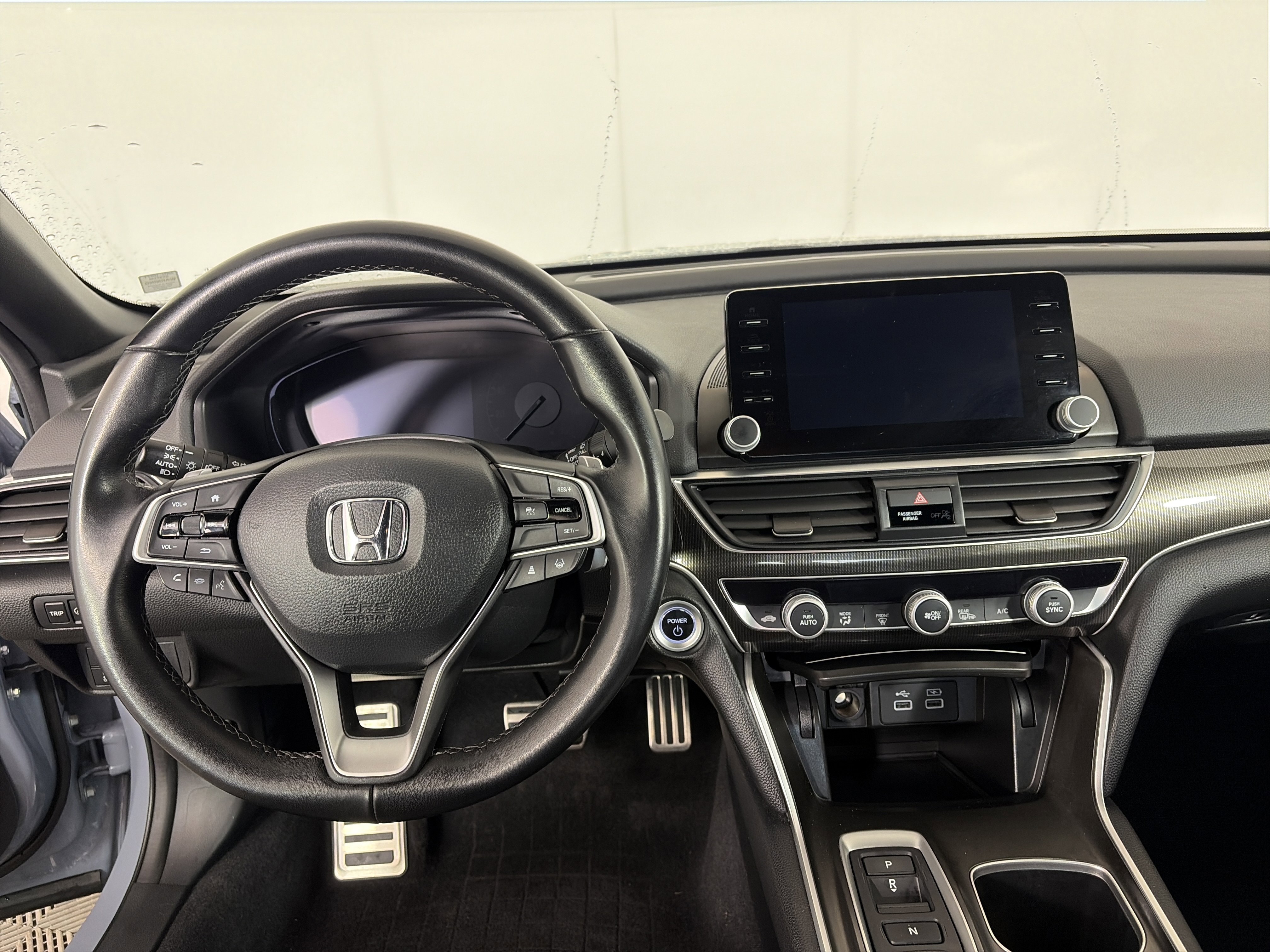 Used 2022 Honda Accord Sport image 3
