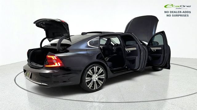 Used 2023 Volvo S90 B6 Plus AWD/4WD image 19
