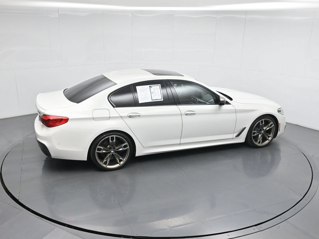 Used 2018 BMW M550i xDrive AWD/4WD image 38