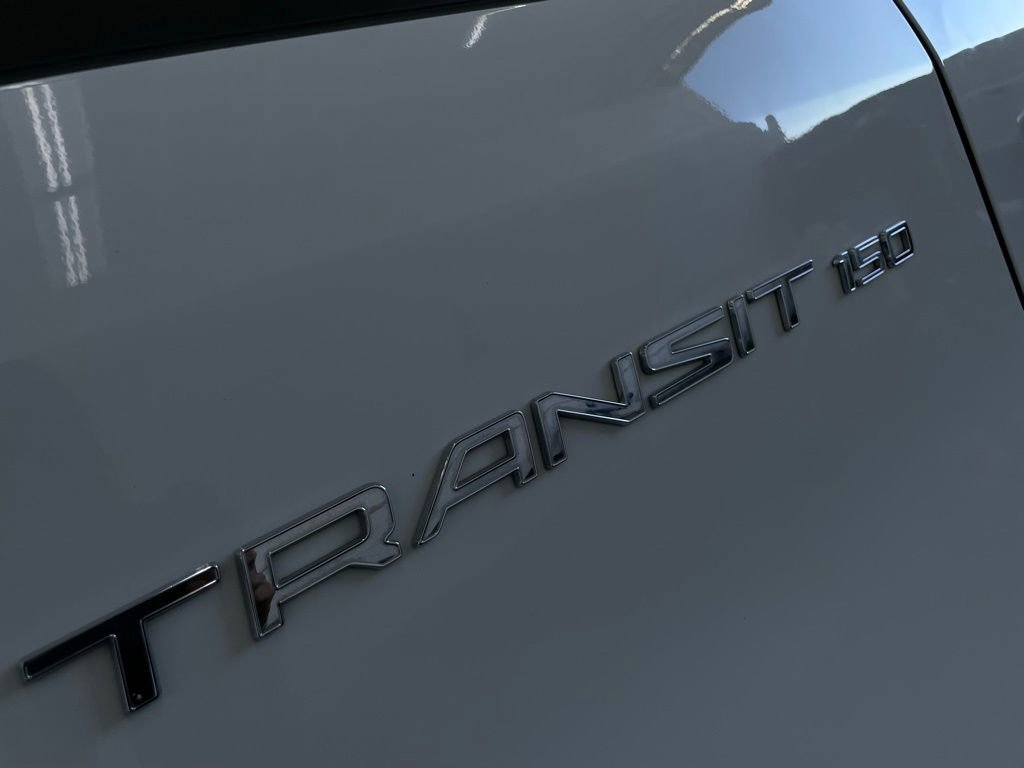 Used 2017 Ford Transit 150 XL image 8