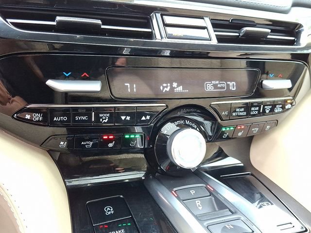 Used 2026 Acura MDX w/ Advance Package AWD/4WD image 18