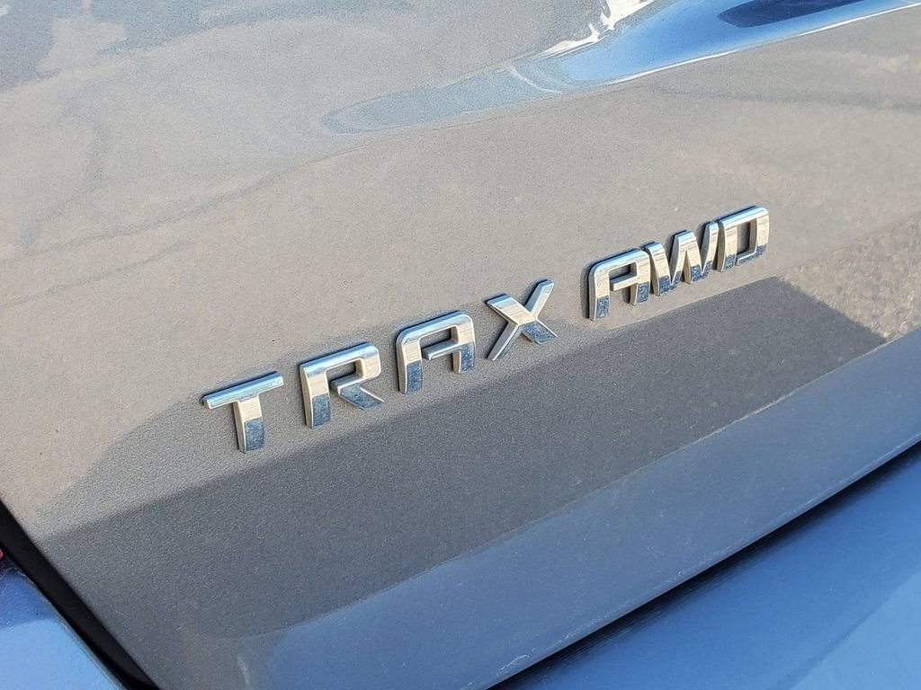 Used 2020 Chevrolet Trax LS w/ Tint and Cruise Package AWD/4WD image 5