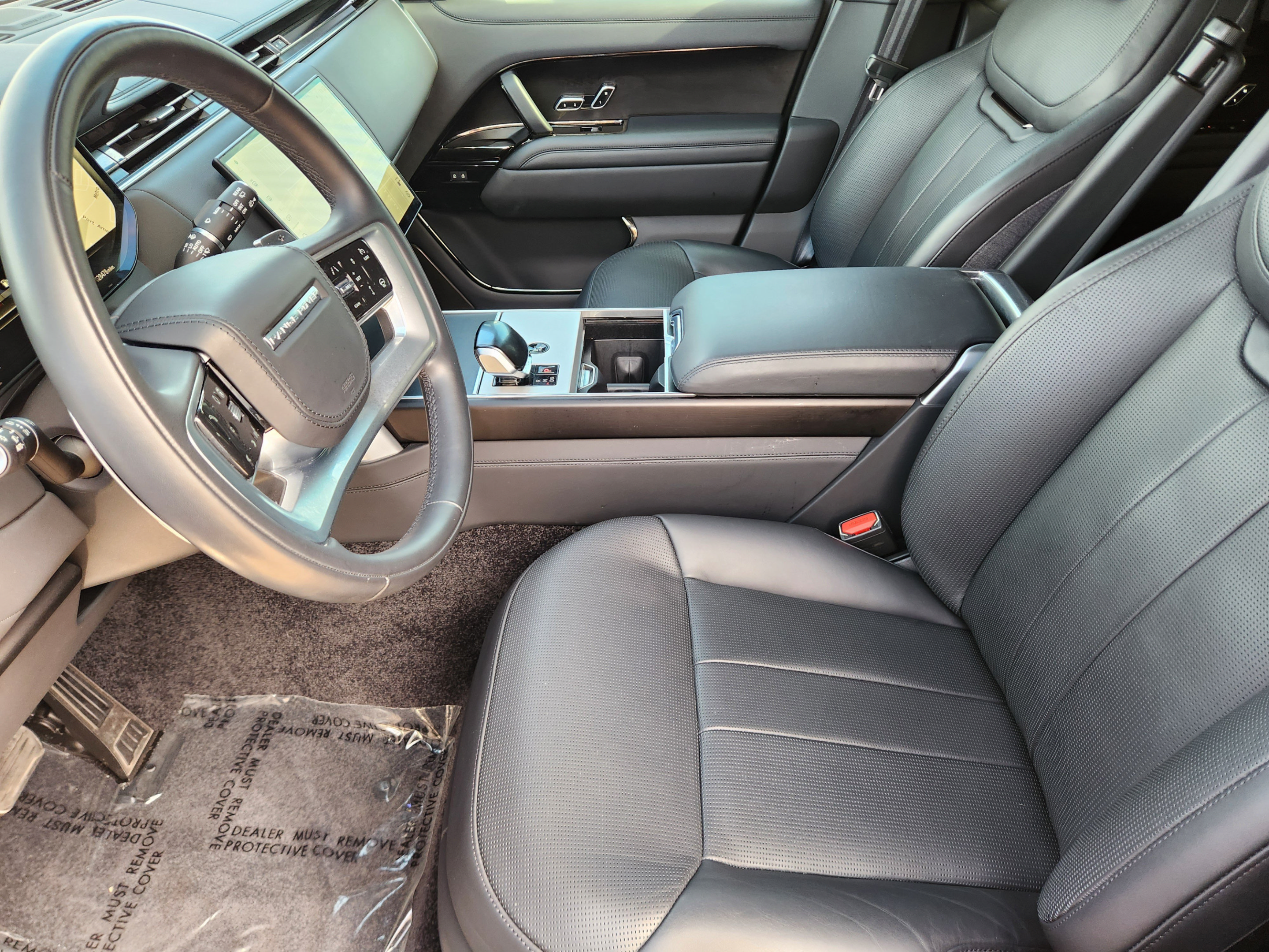 Certified 2024 Land Rover Range Rover SV AWD/4WD image 8