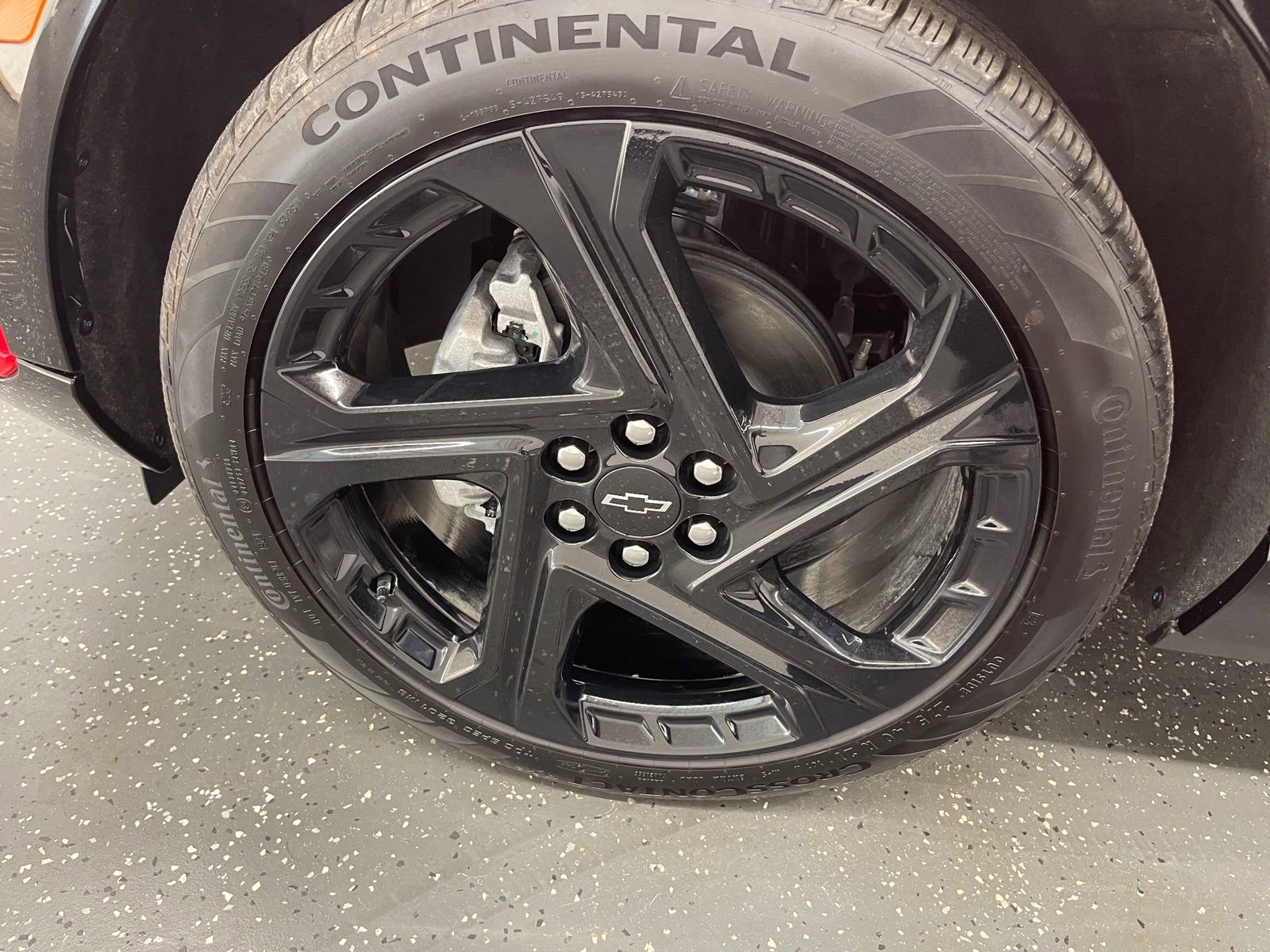 Used 2024 Chevrolet Equinox EV RS image 21