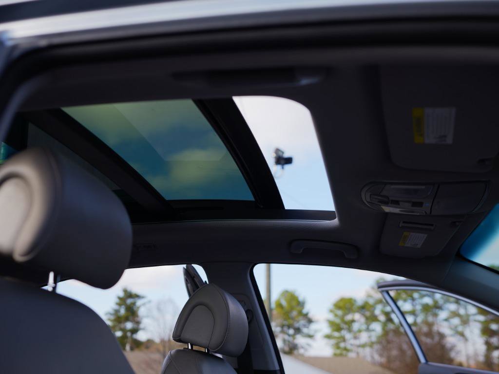 Used 2015 Hyundai Sonata Limited w/ Option Group 06 image 29