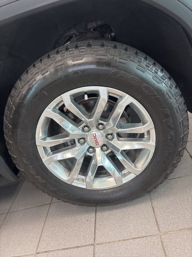 Used 2022 GMC Sierra 1500 SLT AWD/4WD image 10