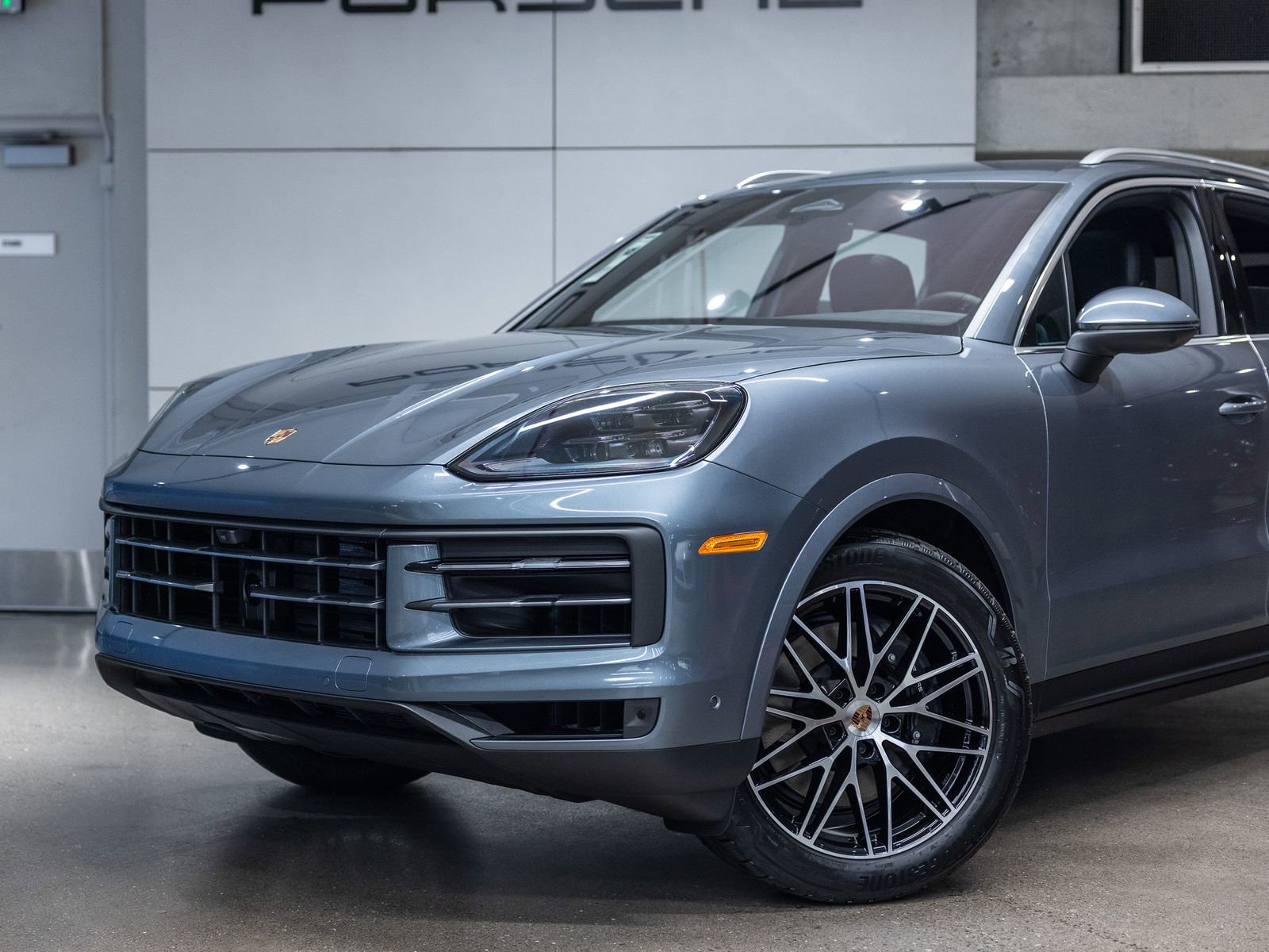 New 2026 Porsche Cayenne image 20