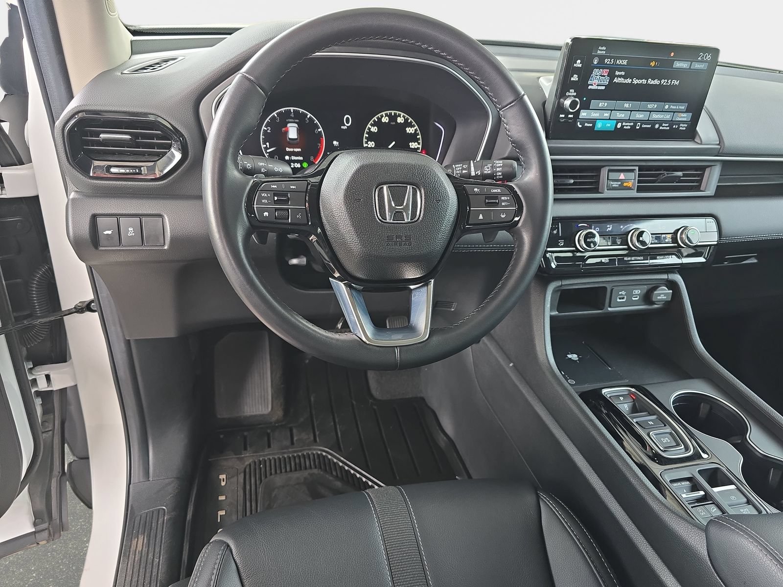 Certified 2025 Honda Pilot EX-L image 17