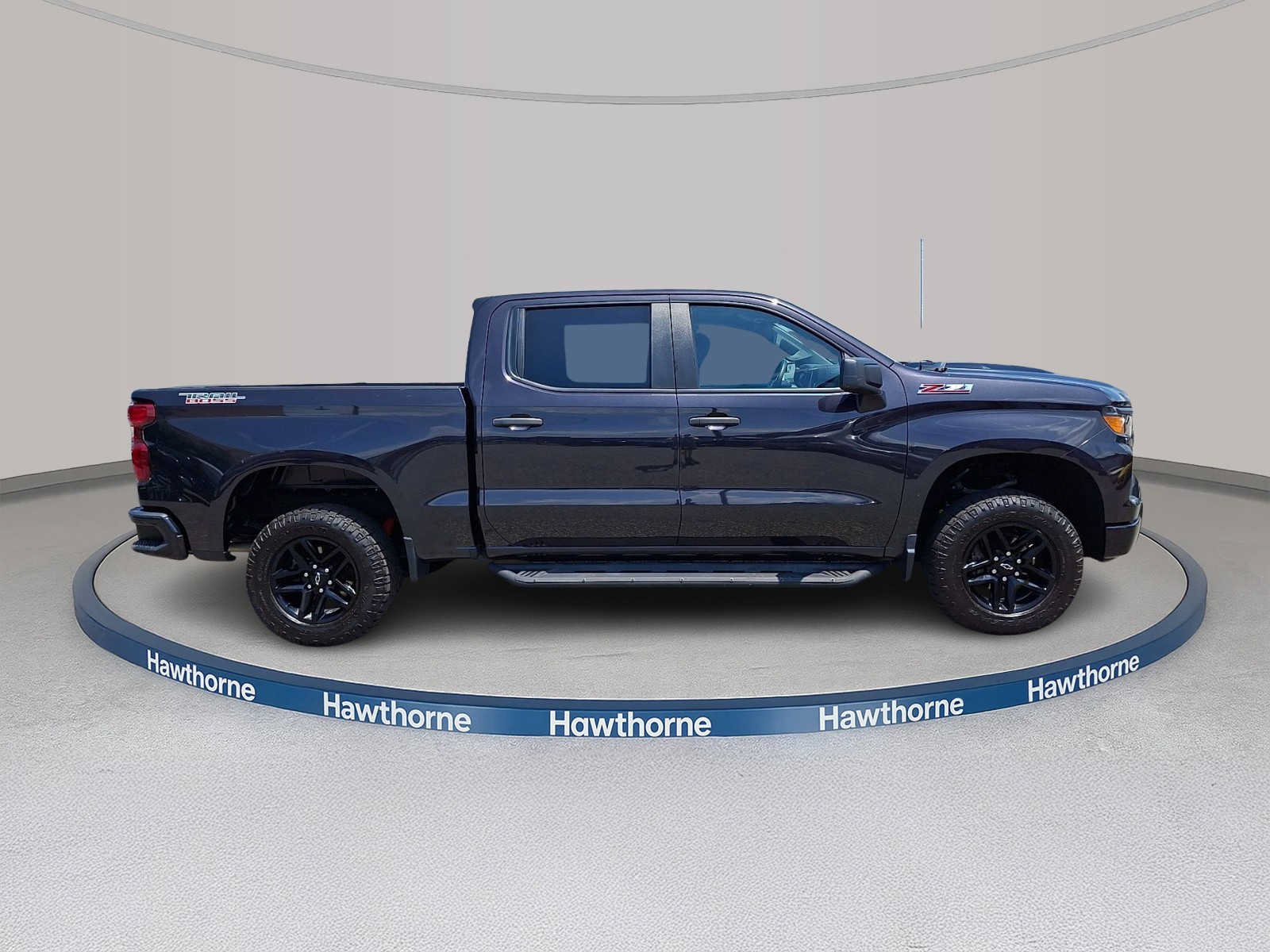 Certified 2022 Chevrolet Silverado 1500 Custom Trail Boss AWD/4WD image 7