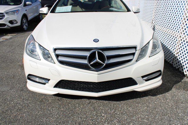 Used 2013 Mercedes-Benz E 550 Cabriolet image 2