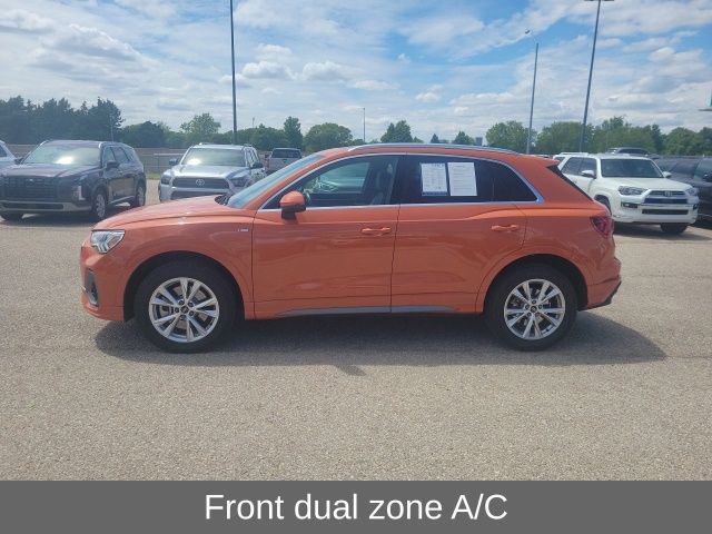 Used 2024 Audi Q3 2.0T Premium AWD/4WD image 3