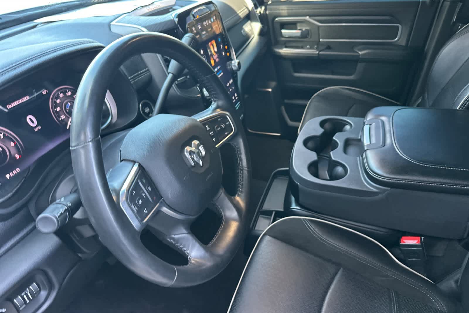 Used 2024 RAM 2500 Laramie w/ Night Edition AWD/4WD image 9