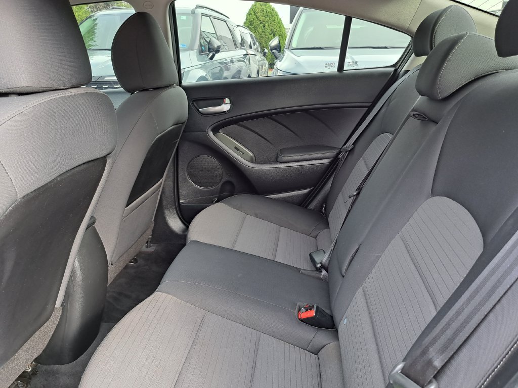 Used 2017 Kia Forte LX w/ LX Popular Package FWD image 22