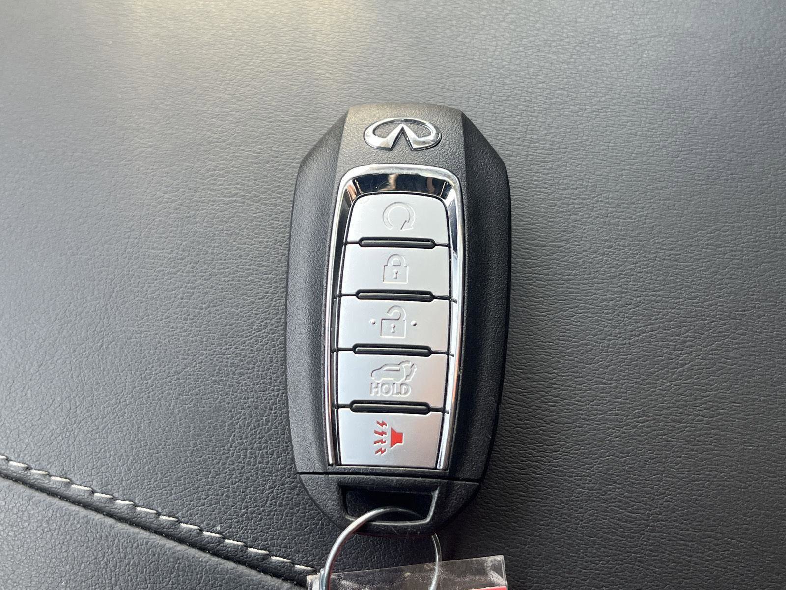 Used 2025 INFINITI QX50 Luxe image 22