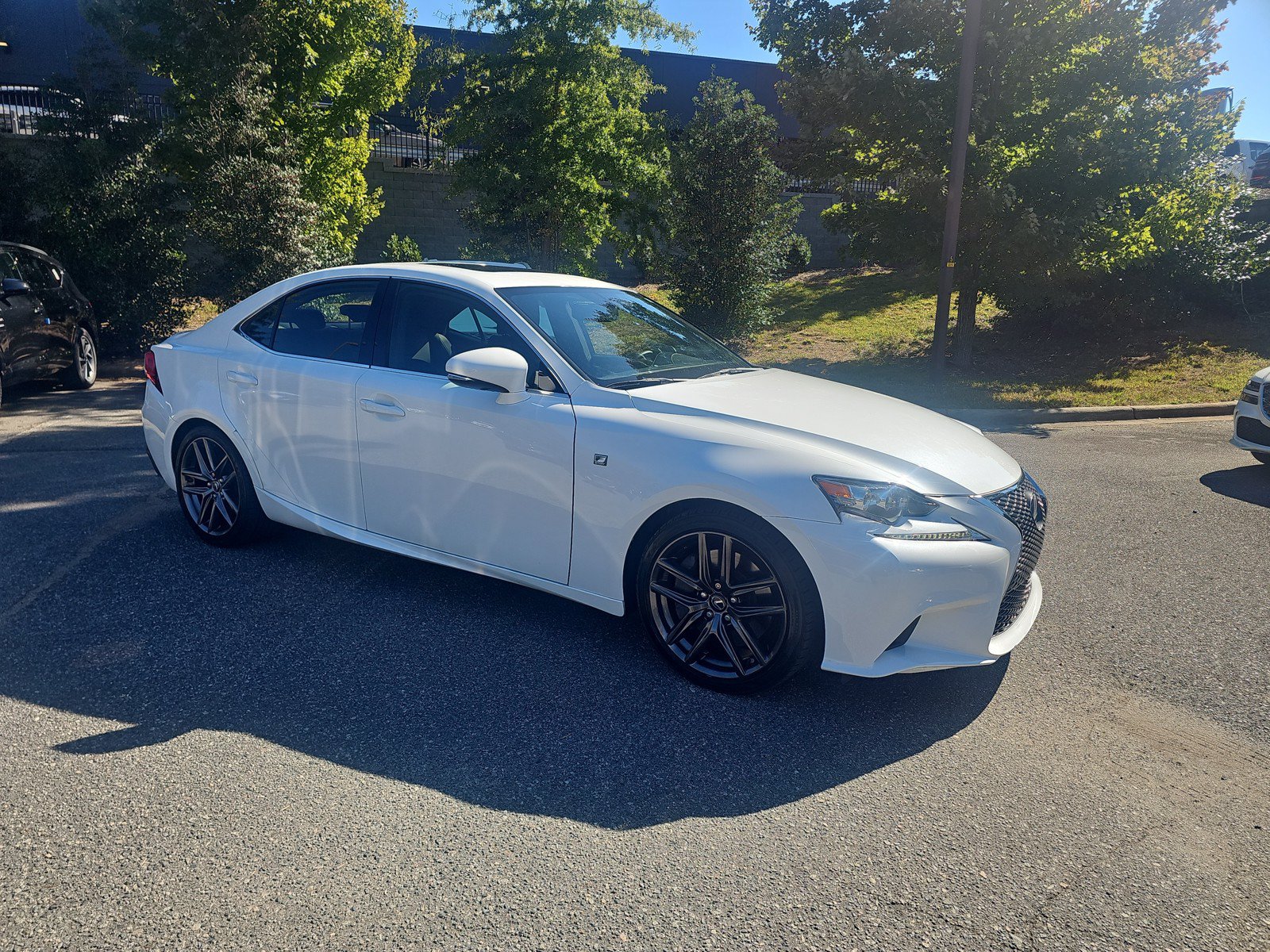 Used 2016 Lexus IS 200t RWD image 3