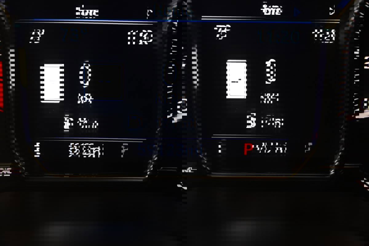 Used 2021 GMC Yukon XL Denali w/ Advanced Technology Package image 42