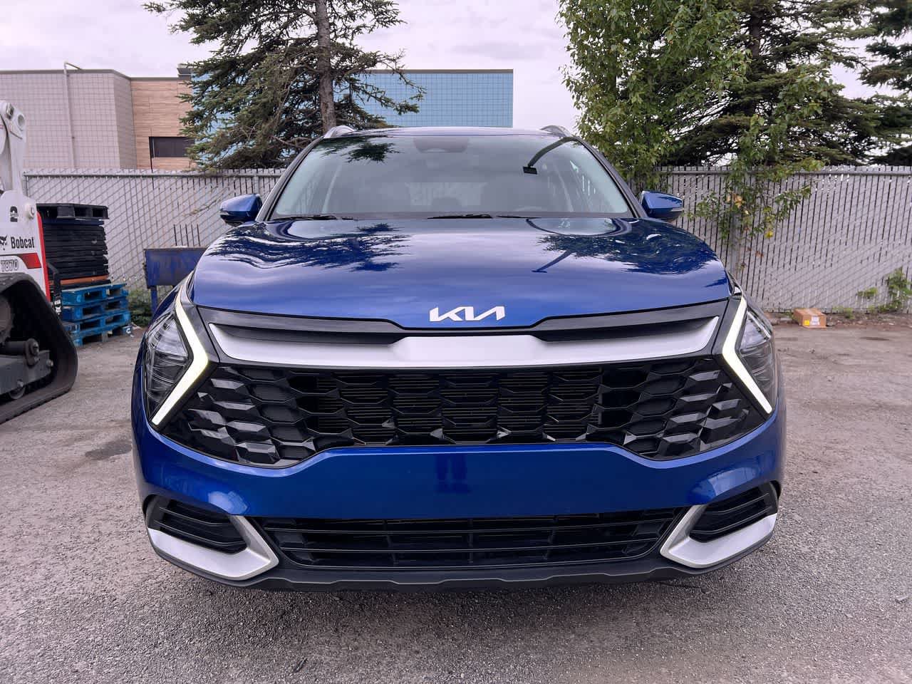 Certified 2024 Kia Sportage EX AWD/4WD image 29