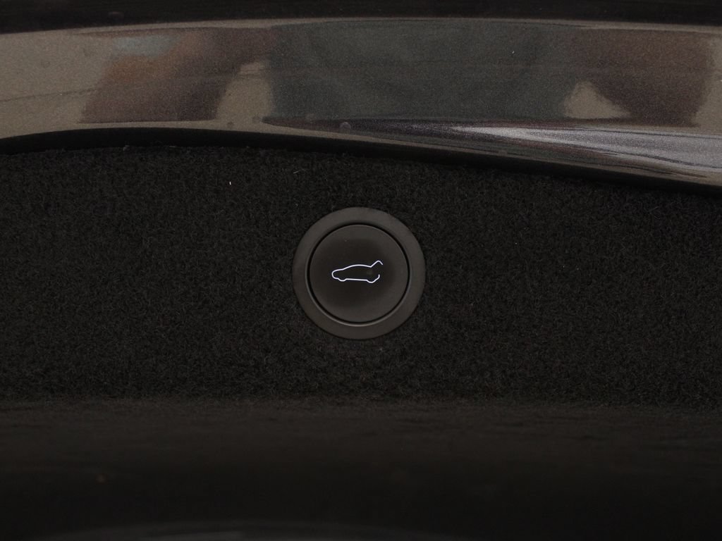 Used 2025 Tesla Model 3 RWD image 31