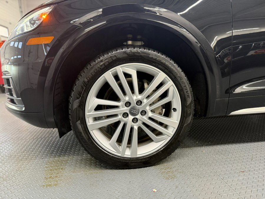 Used 2019 Audi Q5 2.0T Premium Plus w/ Premium Plus Package AWD/4WD image 13