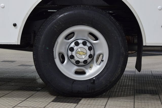 New 2026 Chevrolet Express 3500 w/ Power Convenience Package RWD image 14