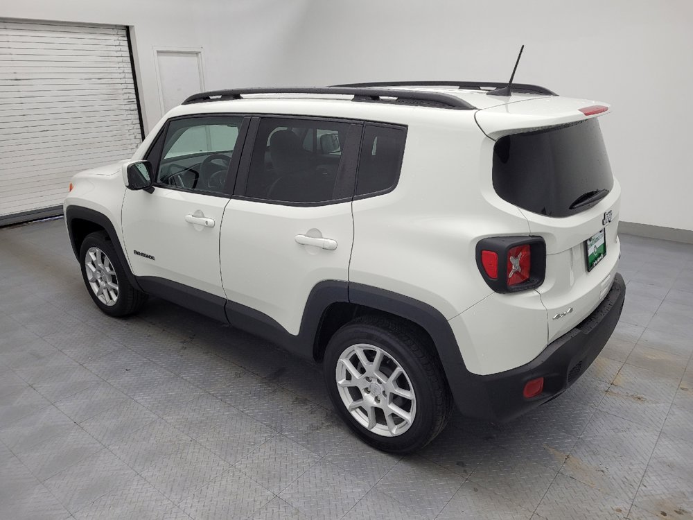 Used 2021 Jeep Renegade Latitude image 3