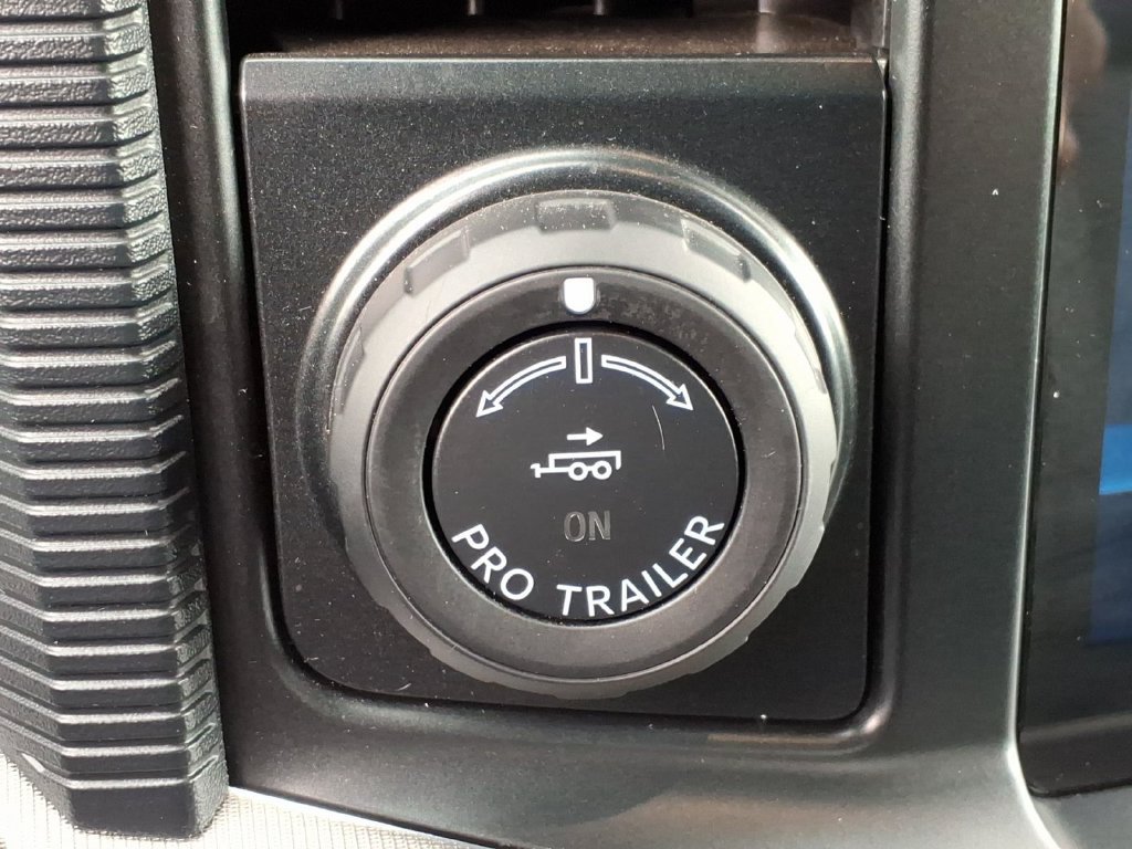 Used 2024 Ford F150 Lariat w/ Equipment Group 502A High AWD/4WD image 30