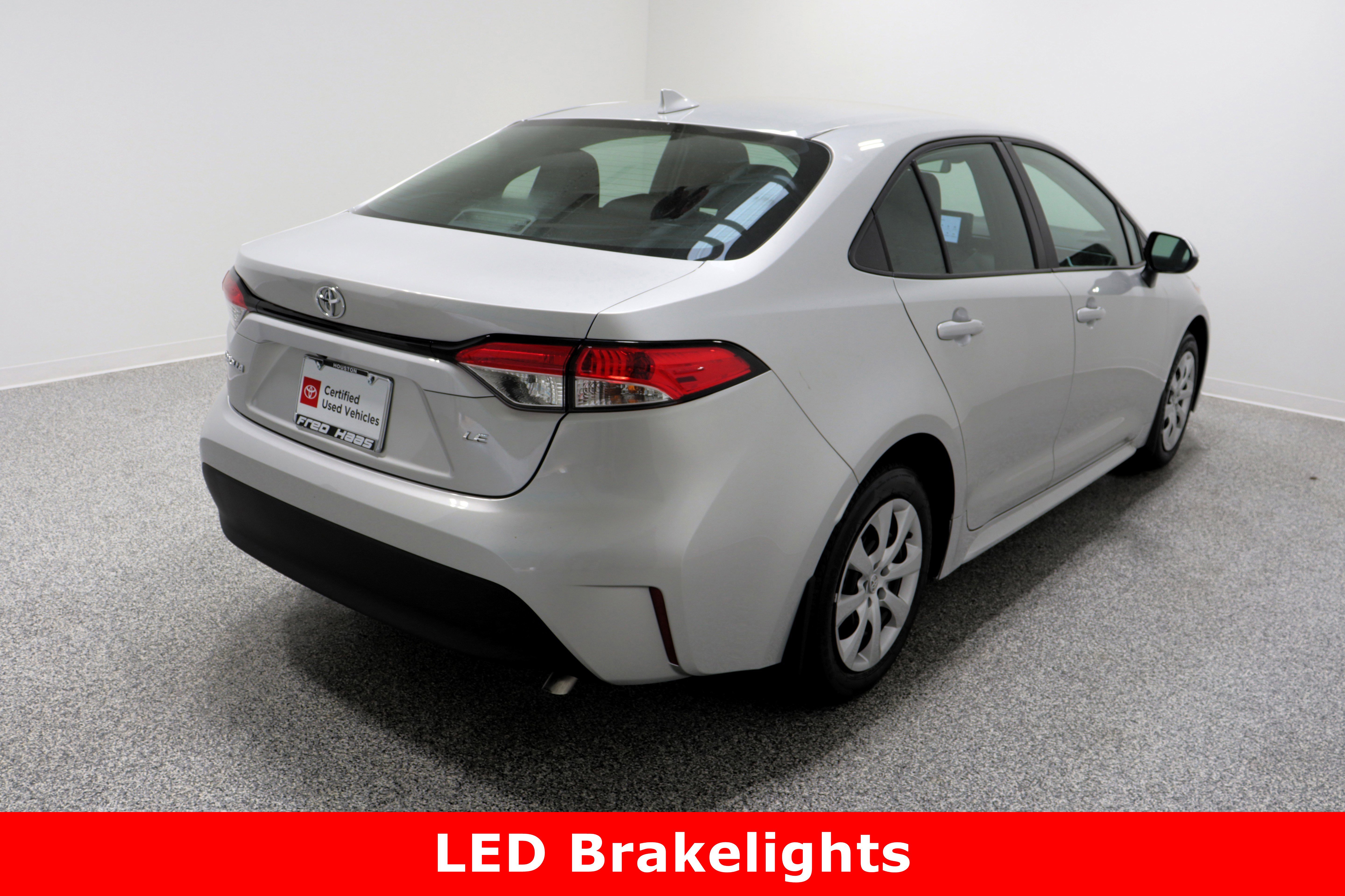 Used 2025 Toyota Corolla LE image 7