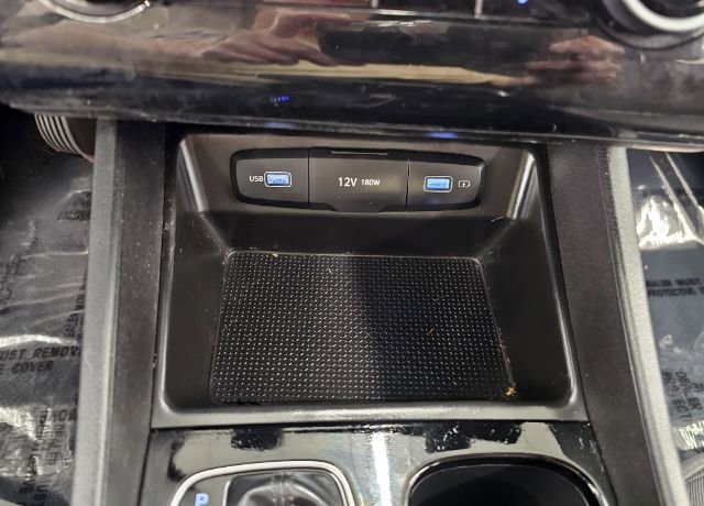 Used 2022 Hyundai Santa Cruz SEL image 18