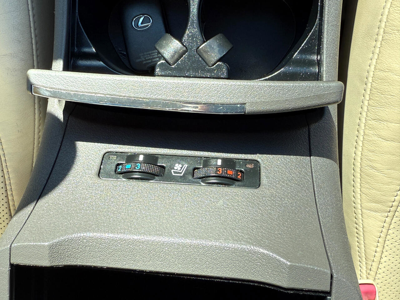 Used 2012 Lexus ES 350 image 54