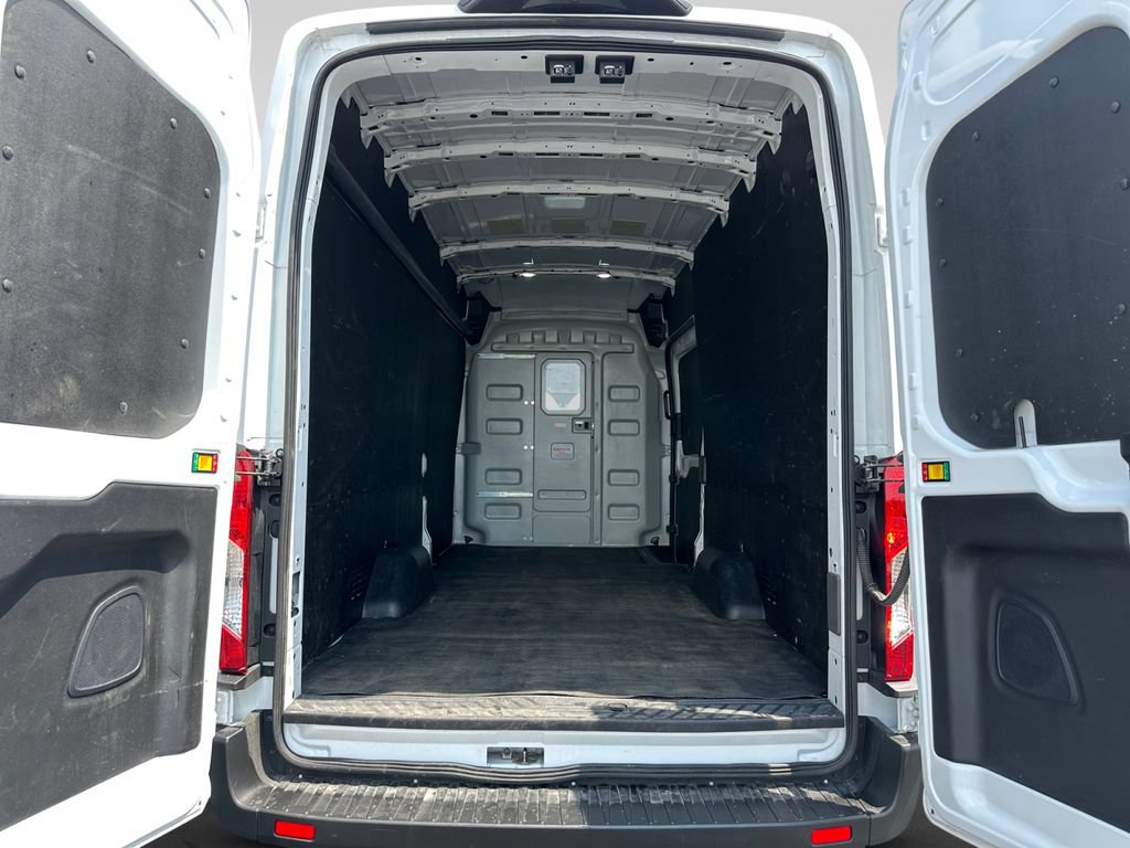 Used 2025 Ford Transit 250 148 High Roof Extended AWD w/ Load Area Protection Package image 33