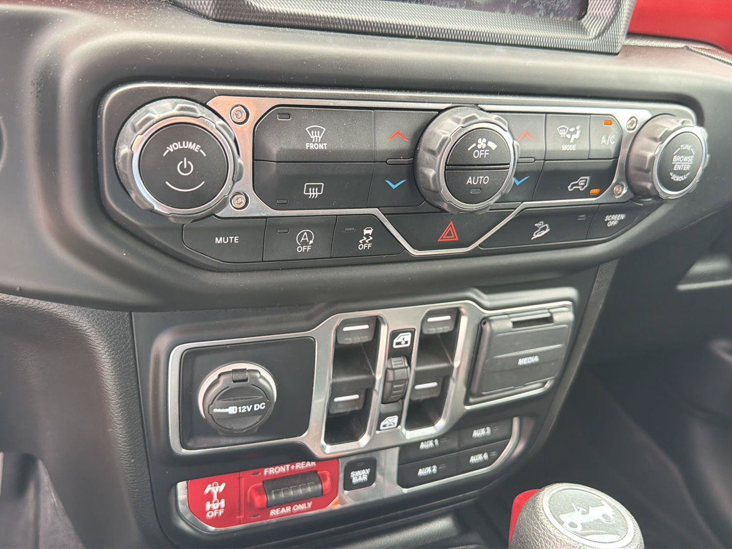Used 2019 Jeep Wrangler Unlimited Rubicon AWD/4WD image 26