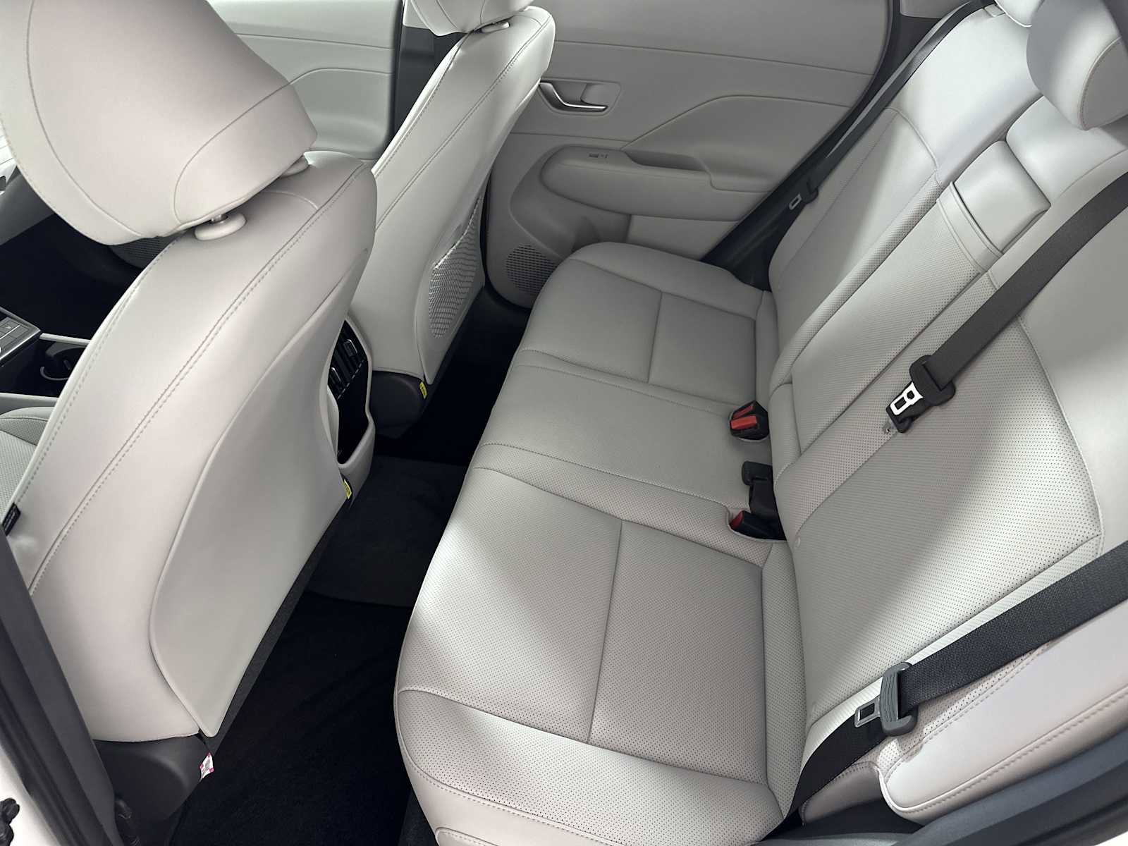 Certified 2026 Hyundai Kona SEL Premium image 23