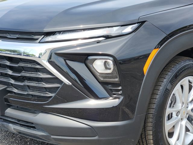 Used 2025 Chevrolet TrailBlazer LS FWD image 7