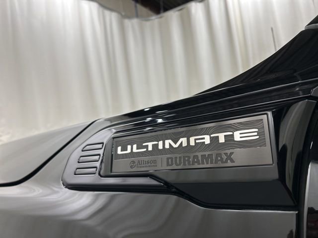 Used 2024 GMC Sierra 3500 Denali Ultimate image 32