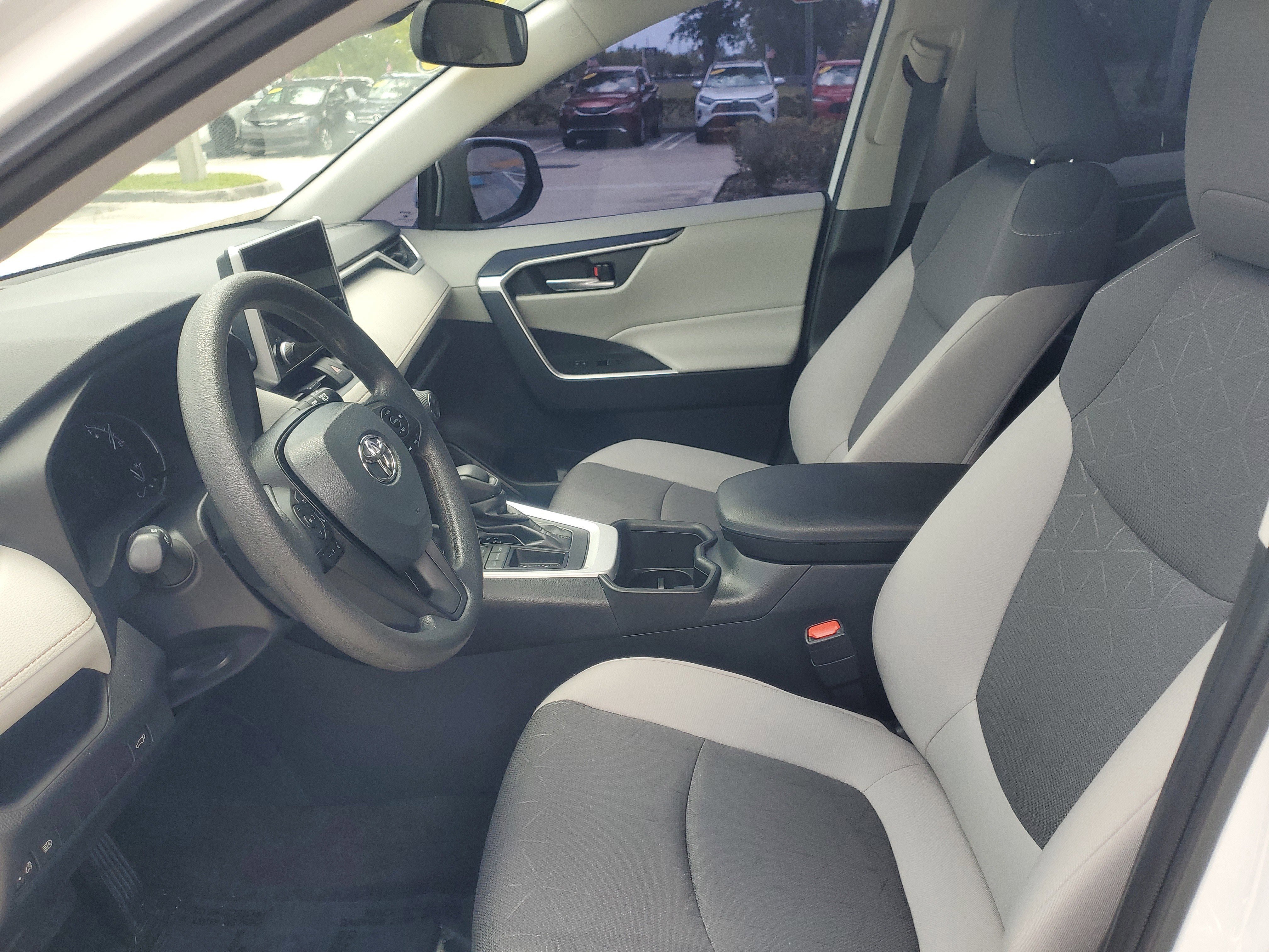 Certified 2024 Toyota RAV4 XLE w/ Convenience Package image 16