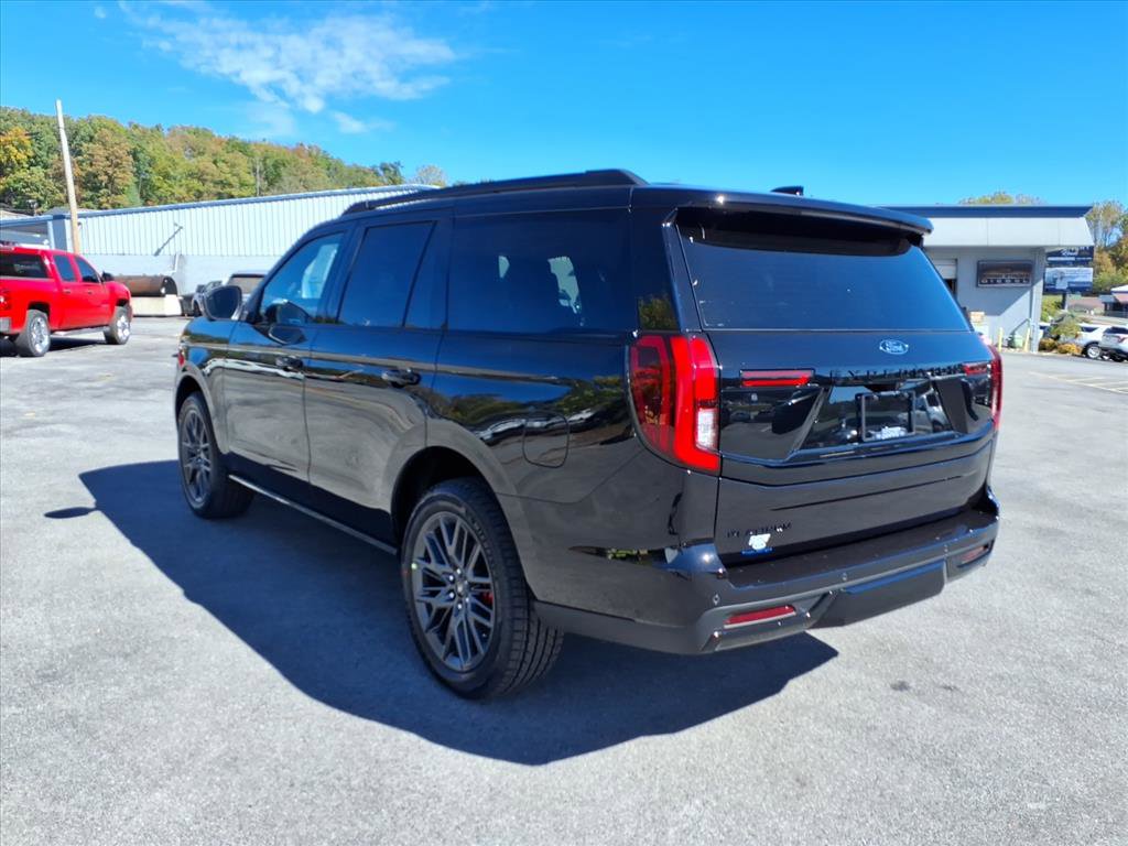 New 2025 Ford Expedition Platinum w/ Stealth Performance Package image 3