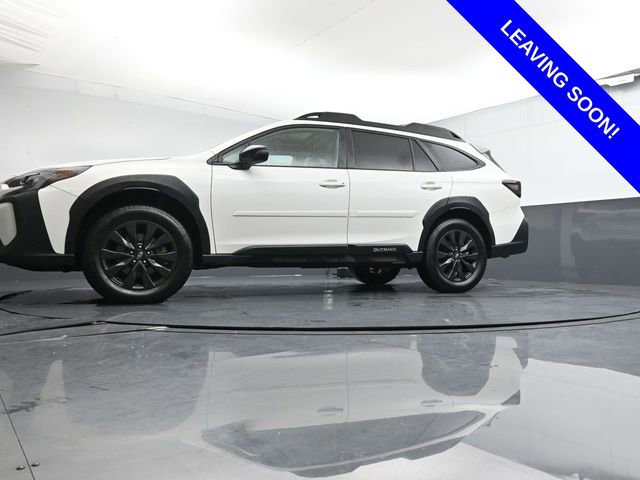 Used 2025 Subaru Outback Onyx Edition XT AWD/4WD image 26
