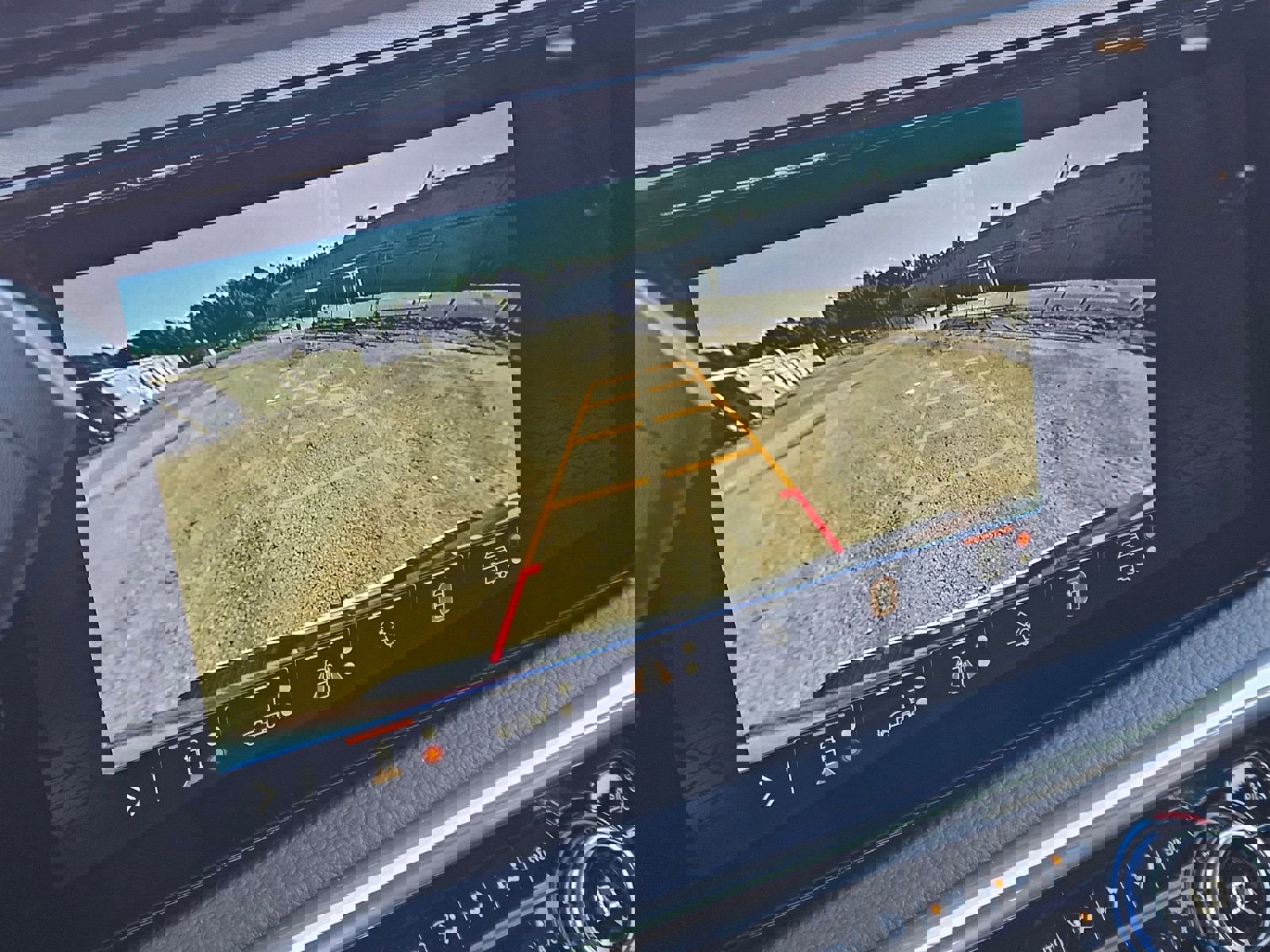 New 2026 GMC Sierra 2500 Denali w/ Denali Reserve Package image 18