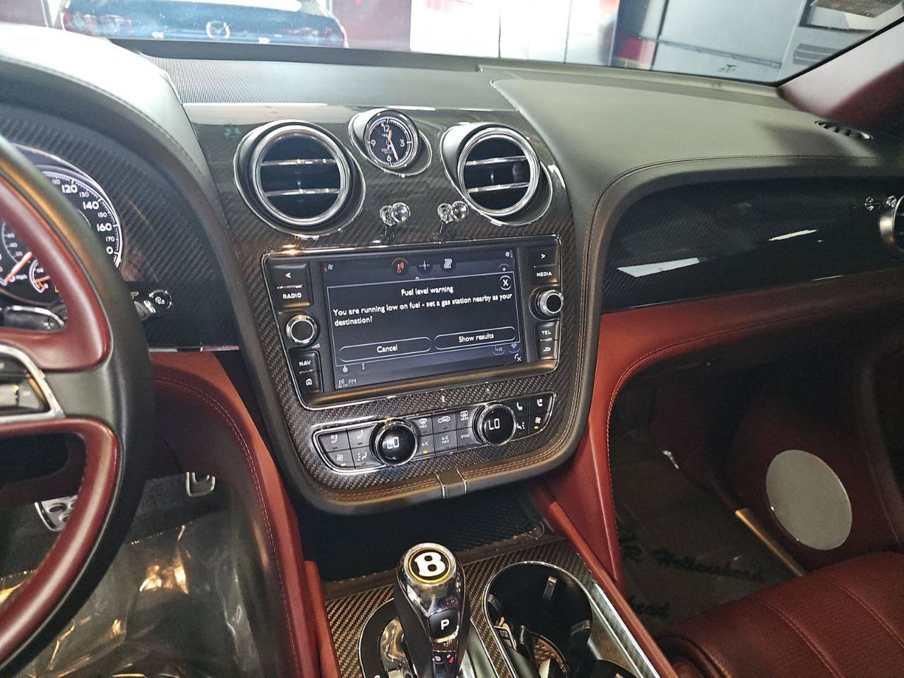 Used 2019 Bentley Bentayga AWD/4WD image 12